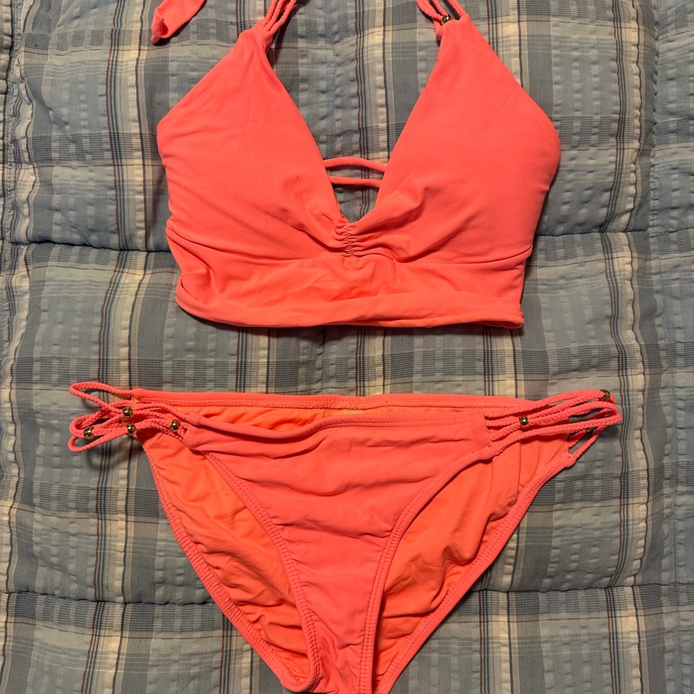 PILYQ Coral Halter Bikini Set